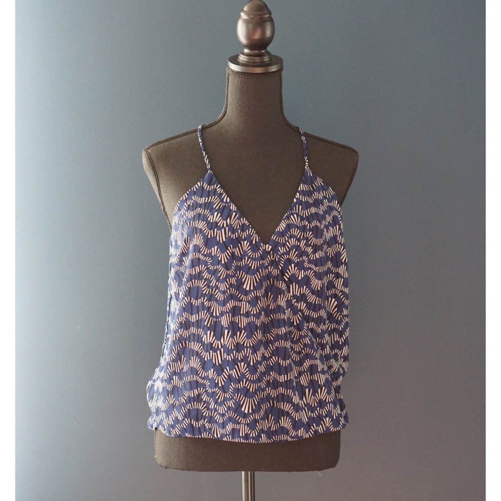 Sleeveless blouse